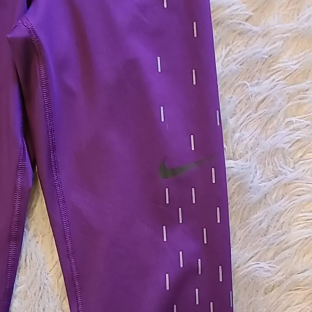 Nike pro womens polyester‎ purple workout ankle length tights size medium